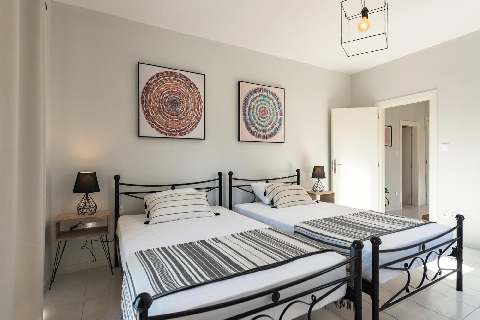 City Center Elite Suite Rhodes City ภายนอก รูปภาพ